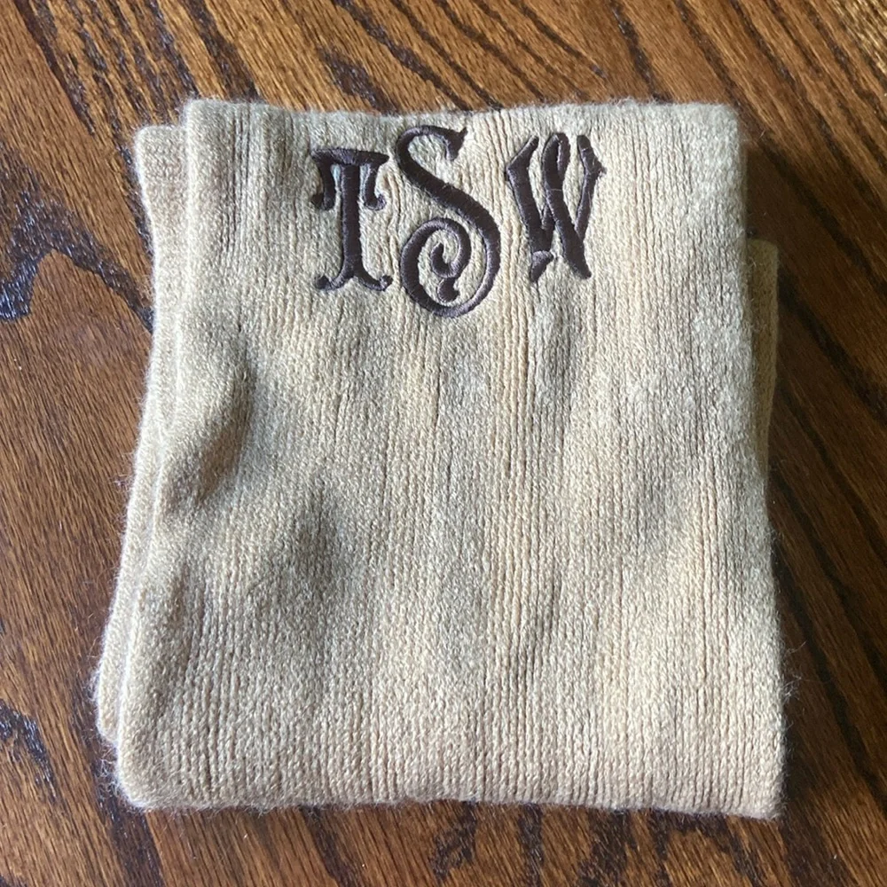 Women's monogrammed scarf!